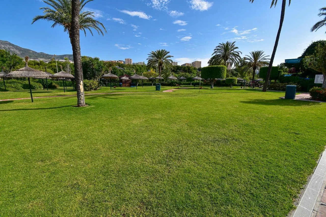 Benal Beach, Superb 2 Bedroom 2 Bathroom Beach Front Apartment Sleeps 6 Benalmádena Ισπανία